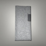 Die toGo Bag Schutztasche schützt den toGo Filter mit seinem robusten, wasserabweisenden Filzstoffmaterial. Auch kann die toGo Bag beliebig anders verwendet werden, etwa für zusätzliche Ordnung in der Handtasche oder&nbsp;um Flaschen zu ummanteln.